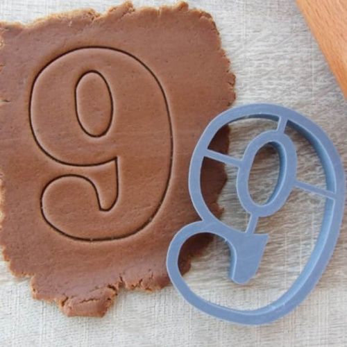 Пластик. Форма для печенек "Цифра 9" 10 см